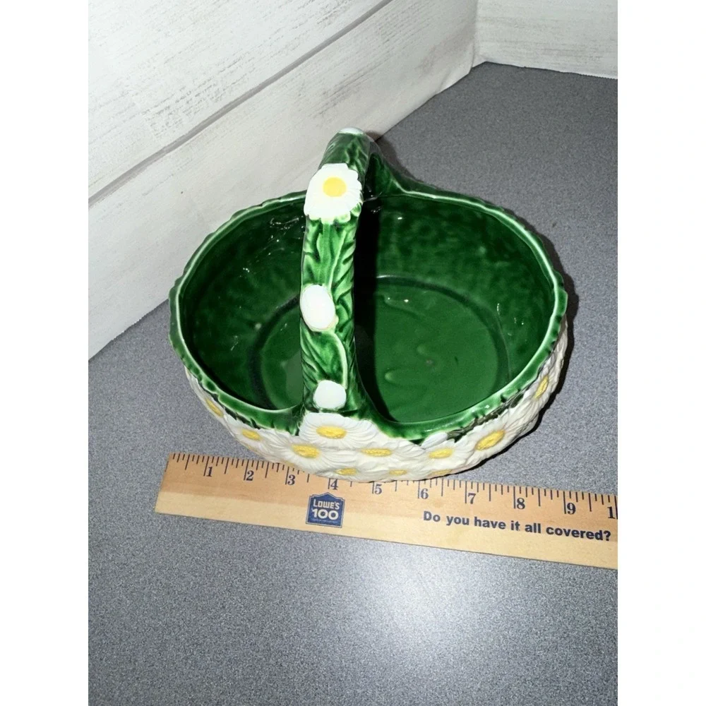 The Haldon Group Daisy Ceramic Basket , Daisy , Spring , Cottagecore , 1988